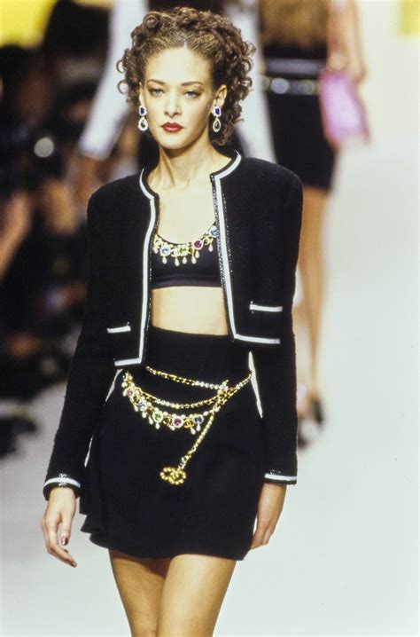 iconic 90s runway fashion